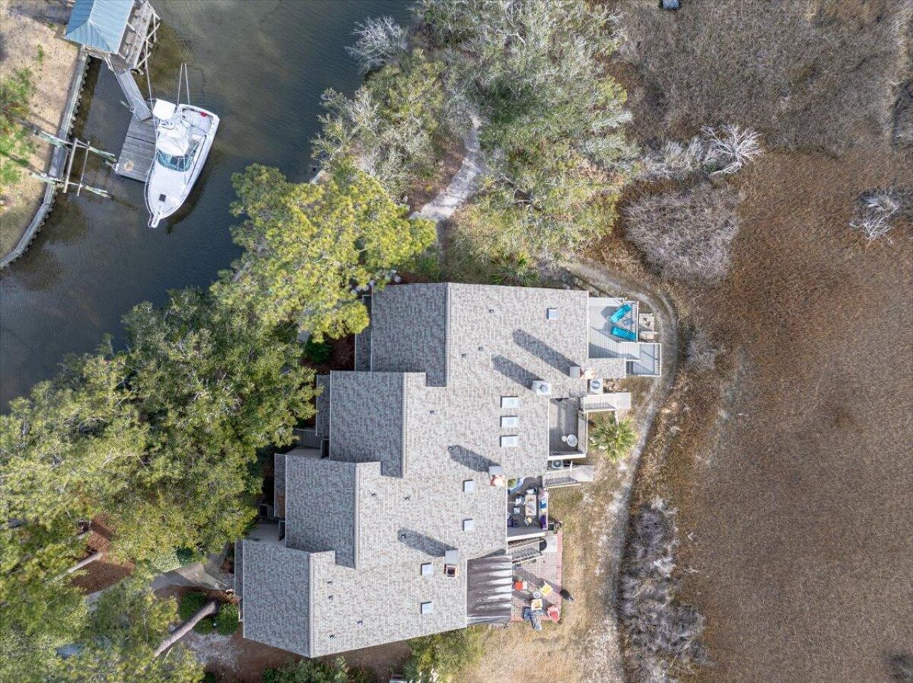 101 River Breeze Drive Photo 35