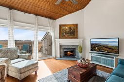 101 River Breeze Drive photo 4