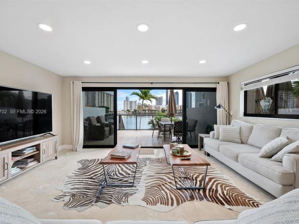 4000 NE 168th St, Unit 110A, North Miami Beach, FL 33160