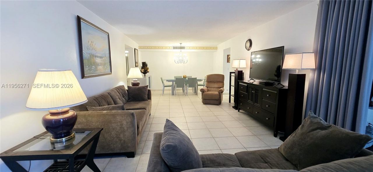 601 Three Islands Blvd, Unit 107, Hallandale Beach, FL 33009 Photo