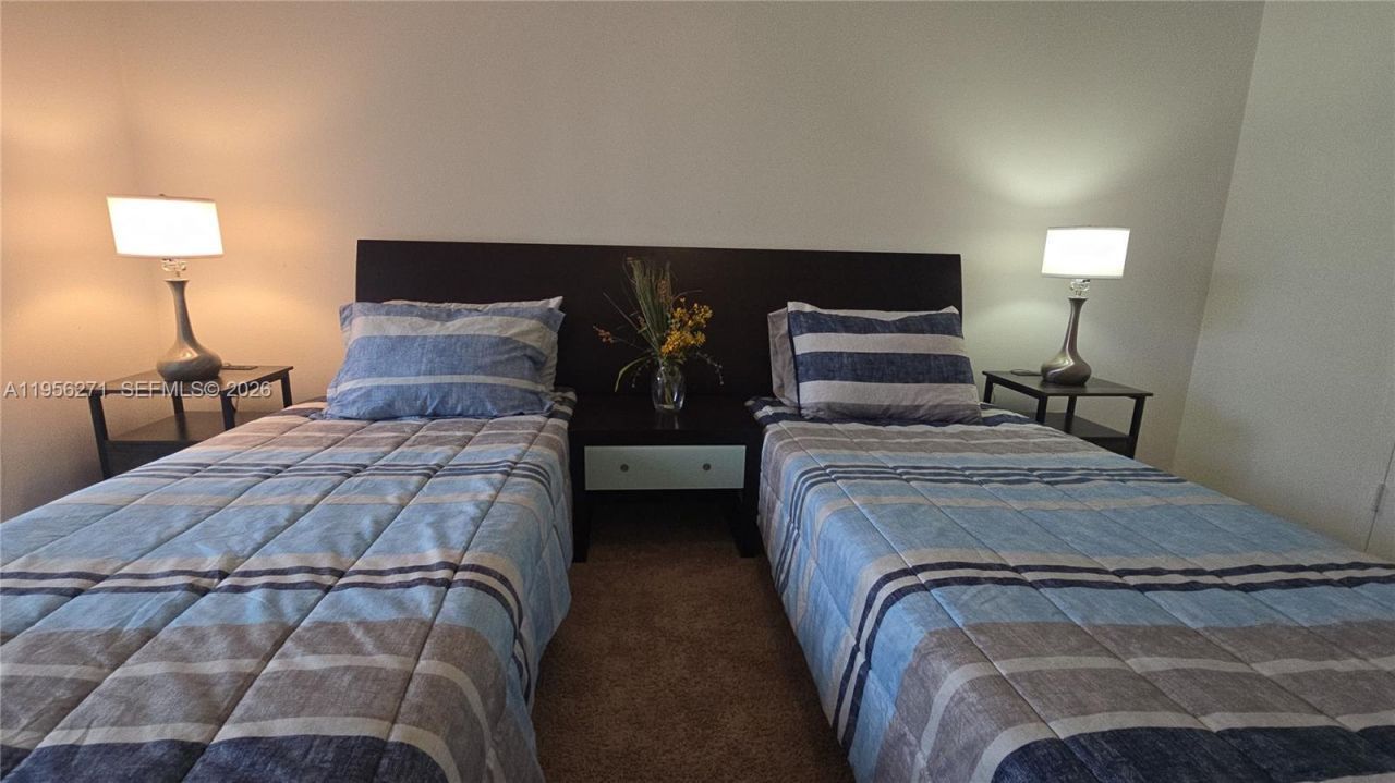 601 Three Islands Blvd, Unit 107, Hallandale Beach, FL 33009 Photo