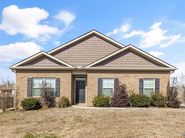 276 Dinner Tree Square, Huntsville, AL 35811