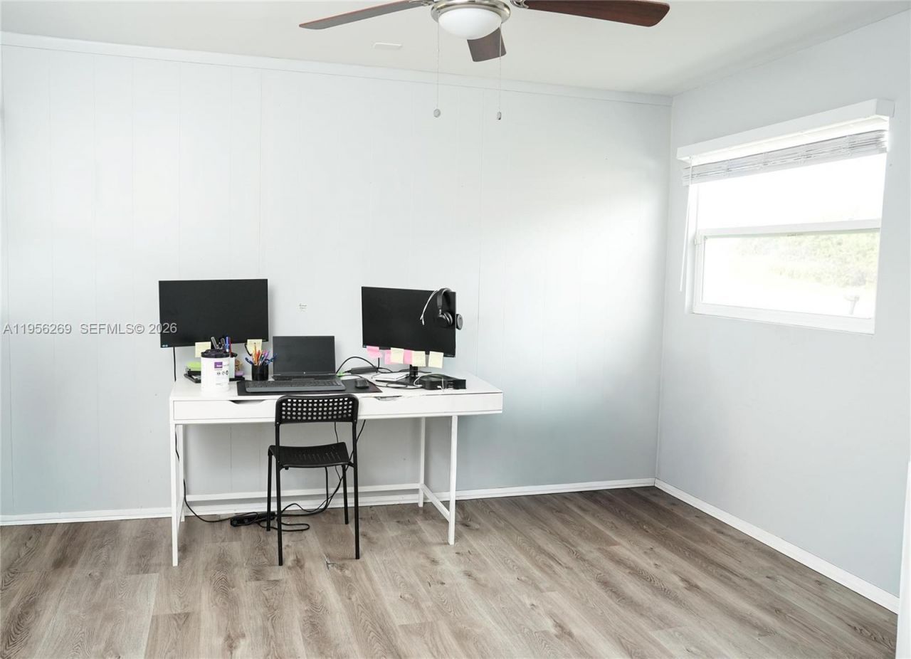 821 Barber St, Sebastian, FL 32958 Photo