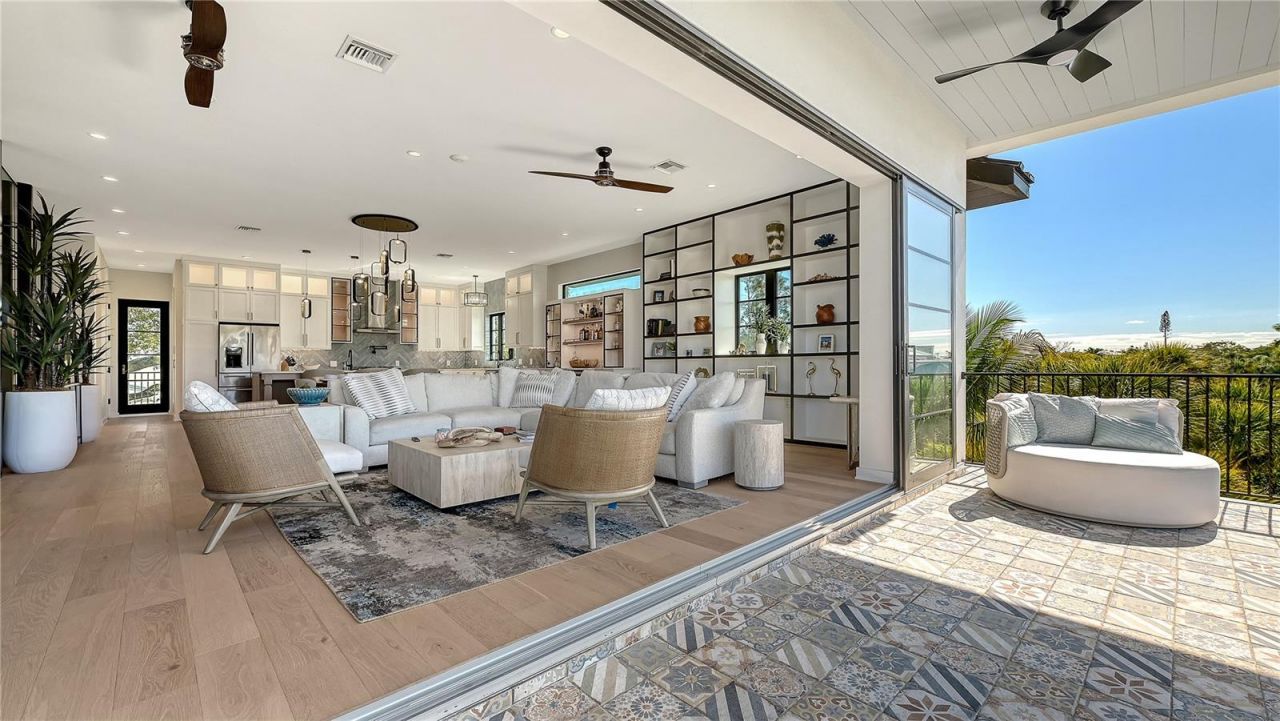 5263 Avenida De Cortez, Sarasota, FL 34242 Photo