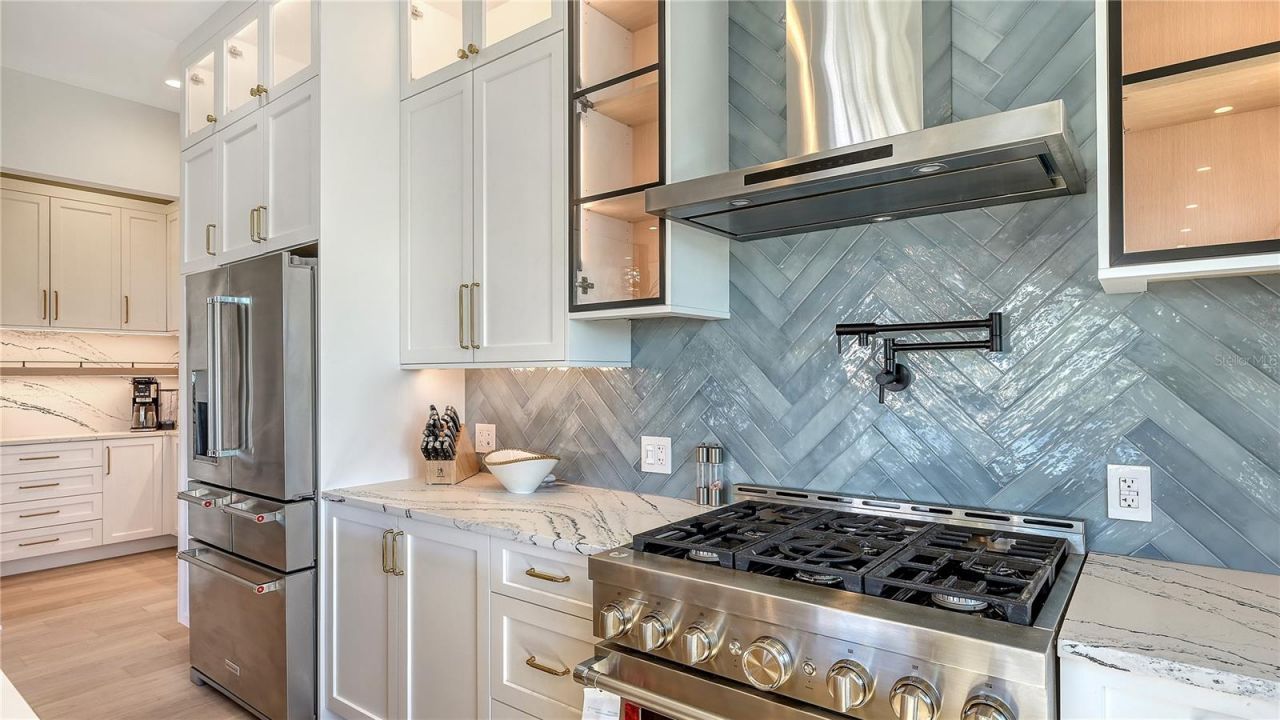 5263 Avenida De Cortez, Sarasota, FL 34242 Photo