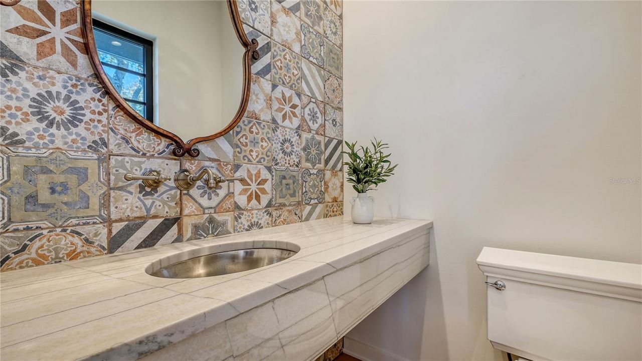 5263 Avenida De Cortez, Sarasota, FL 34242 Photo