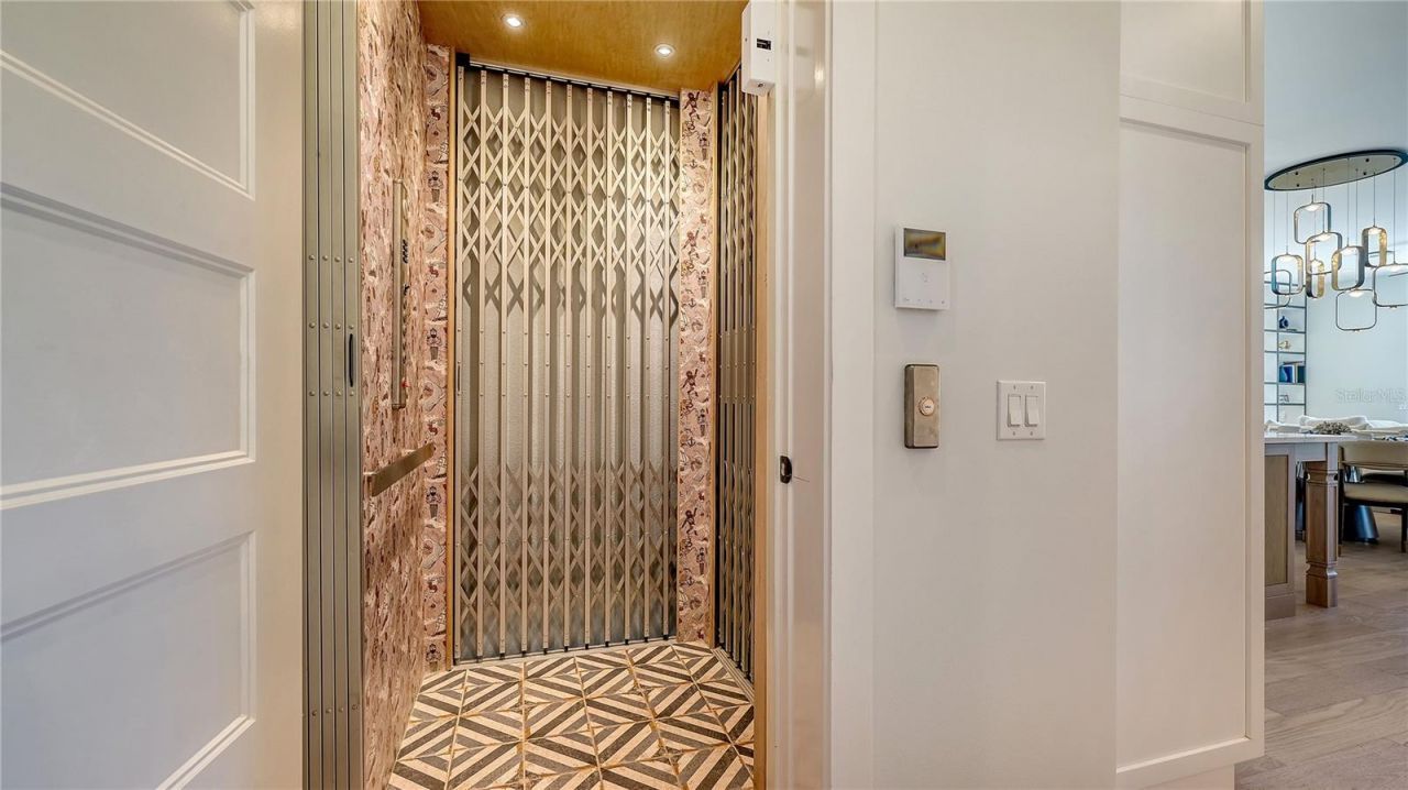 5263 Avenida De Cortez, Sarasota, FL 34242 Photo