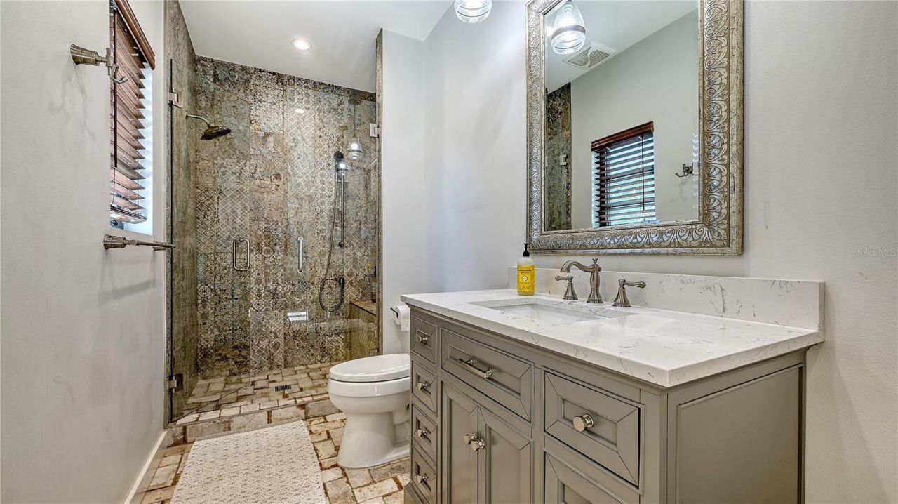 5263 Avenida De Cortez, Sarasota, FL 34242 Photo