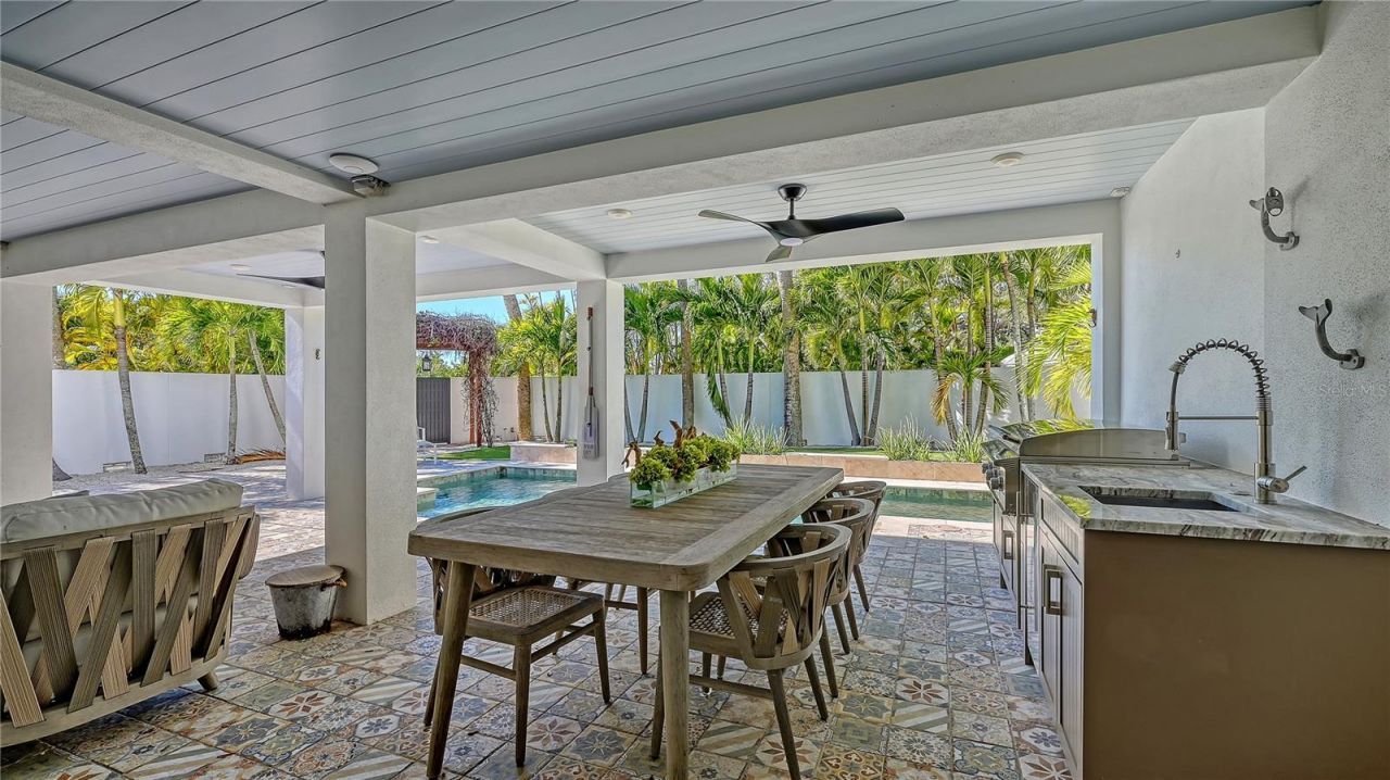 5263 Avenida De Cortez, Sarasota, FL 34242 Photo