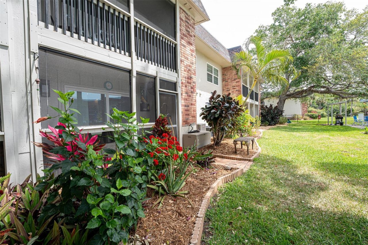 3800 Saxon Drive, Unit 150, New Smyrna Beach, FL 32169 Photo