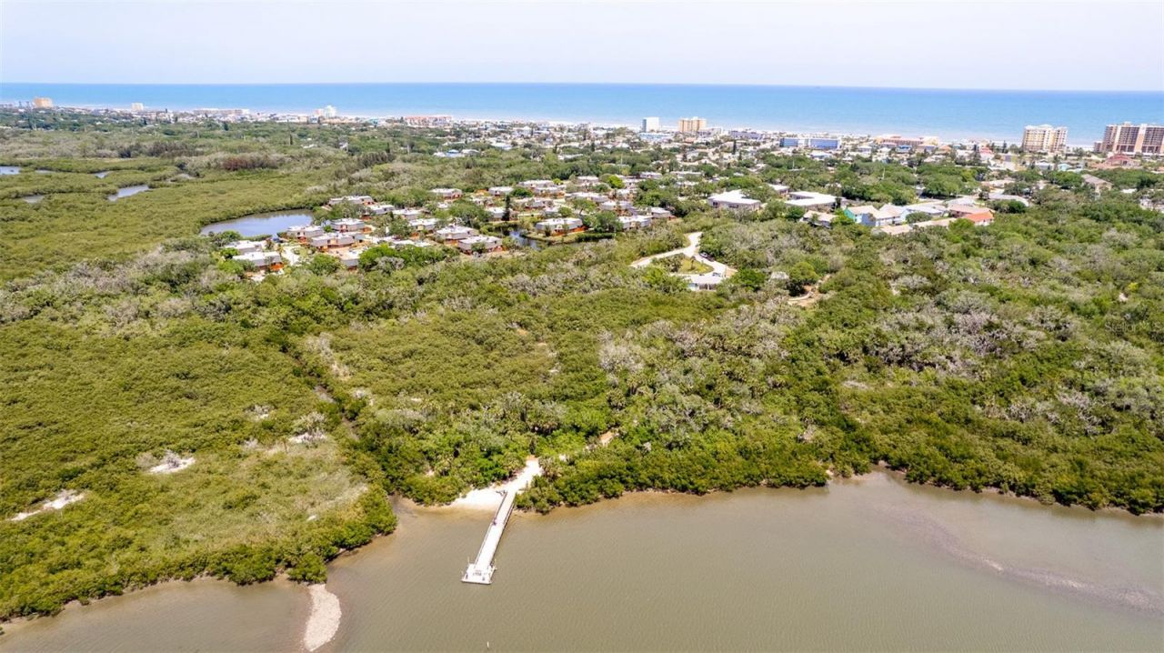 3800 Saxon Drive, Unit 150, New Smyrna Beach, FL 32169 Photo