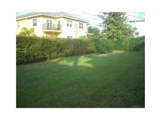 717 NE 4th Street, Hallandale Beach, FL 33009 Photo