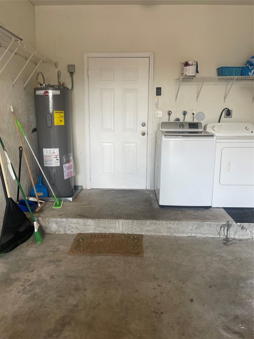 717 NE 4th Street, Hallandale Beach, FL 33009 Photo