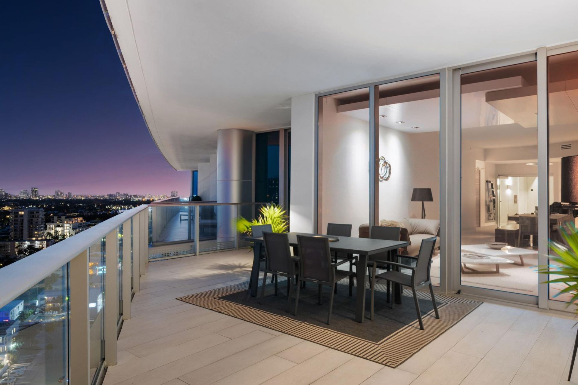 701 N Fort Lauderdale Beach Boulevard, Unit 1603, Fort Lauderdale, FL 33304 Photo