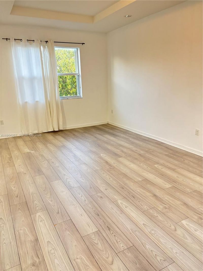 15041 SW 177th Ter, Miami, FL 33187 Photo