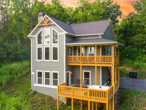 2123 Megan Ridge Drive, Sevierville, TN 37876