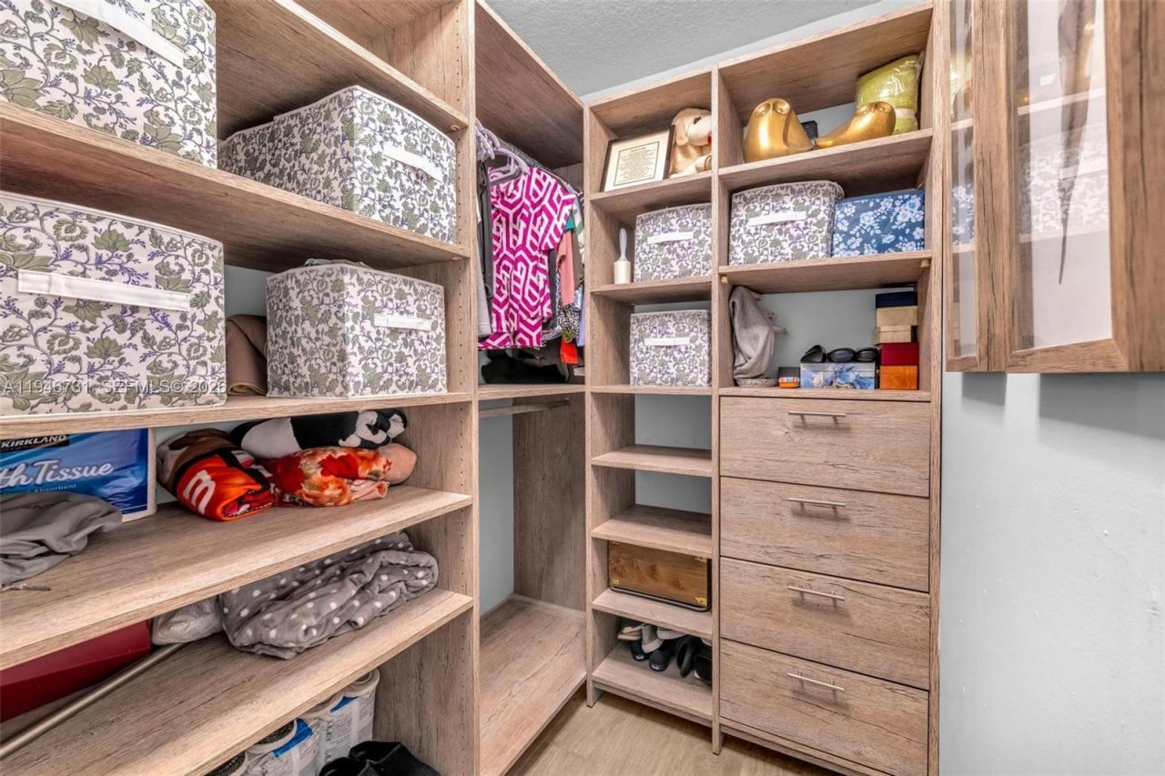 10305 SW 154th Cir Ct, Unit 26, Miami, FL 33196 Photo