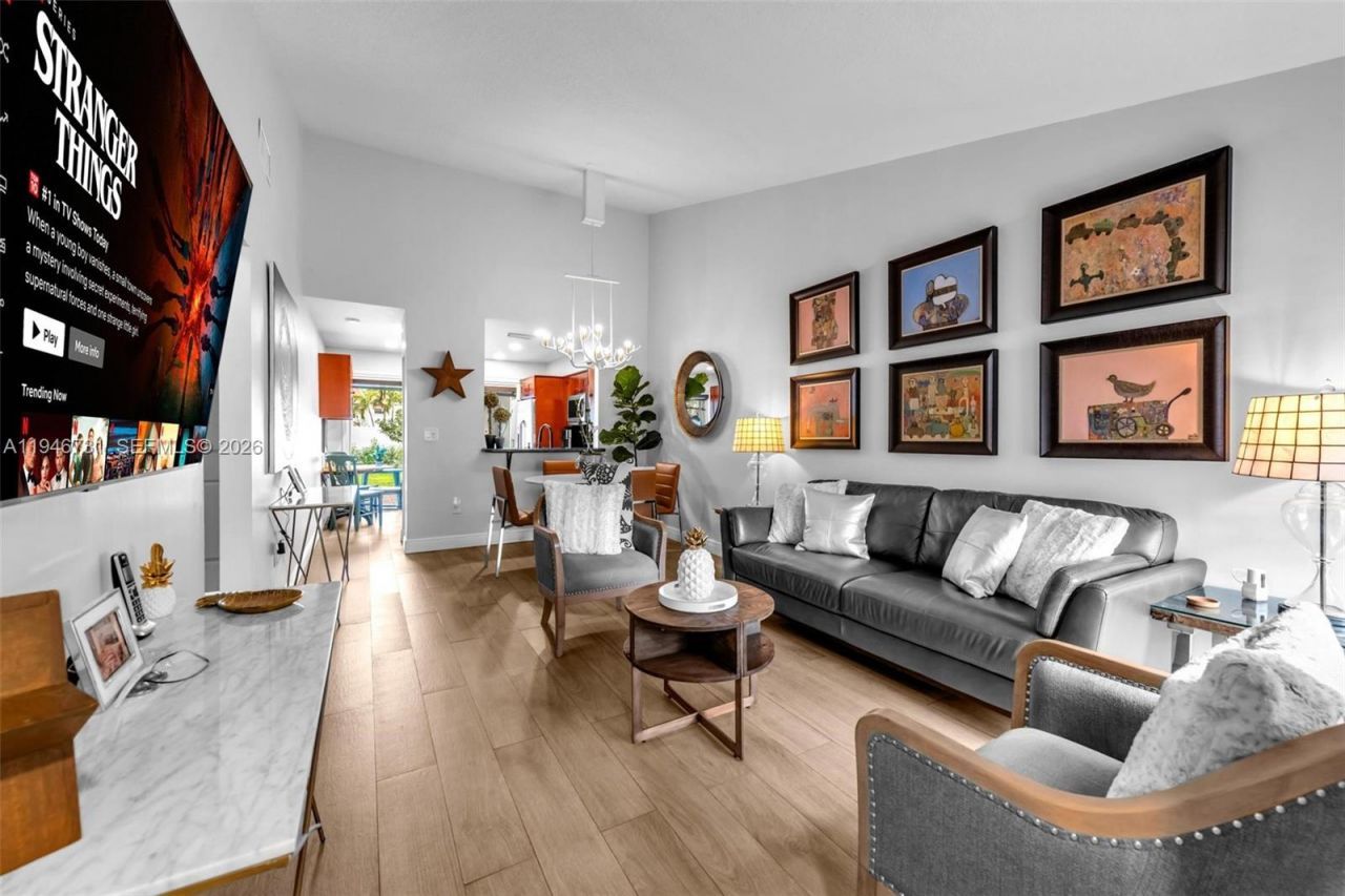 10305 SW 154th Cir Ct, Unit 26, Miami, FL 33196 Photo