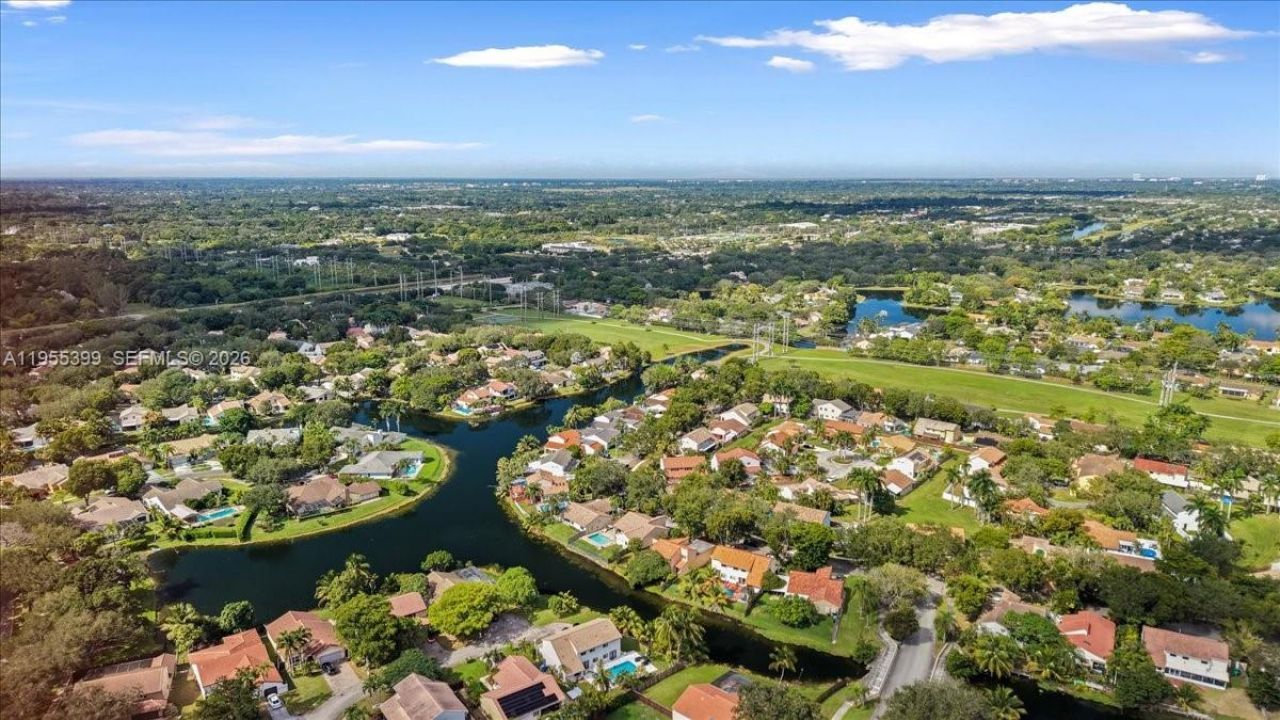 2560 Bass Way, Cooper City, FL 33026 Photo