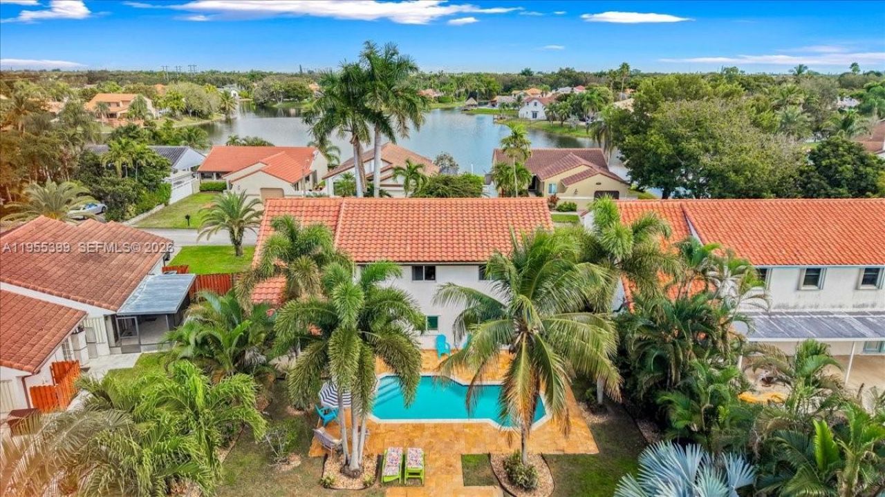 2560 Bass Way, Cooper City, FL 33026 Photo