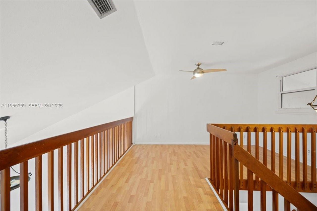 2560 Bass Way, Cooper City, FL 33026 Photo