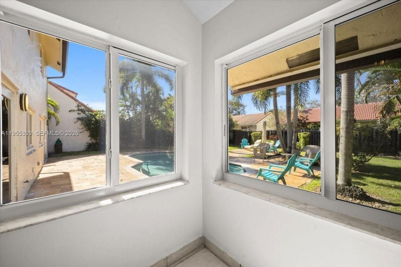 2560 Bass Way, Cooper City, FL 33026 Photo