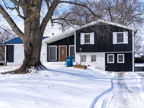 413 S Washington Street, Walnut Grove, MO 65770