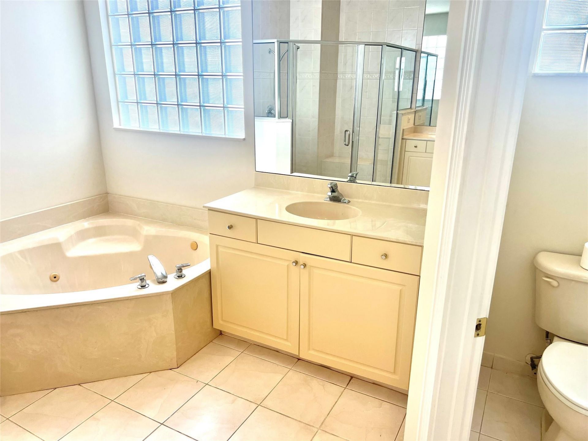 10060 Armani Drive, Boynton Beach, FL 33437 Photo