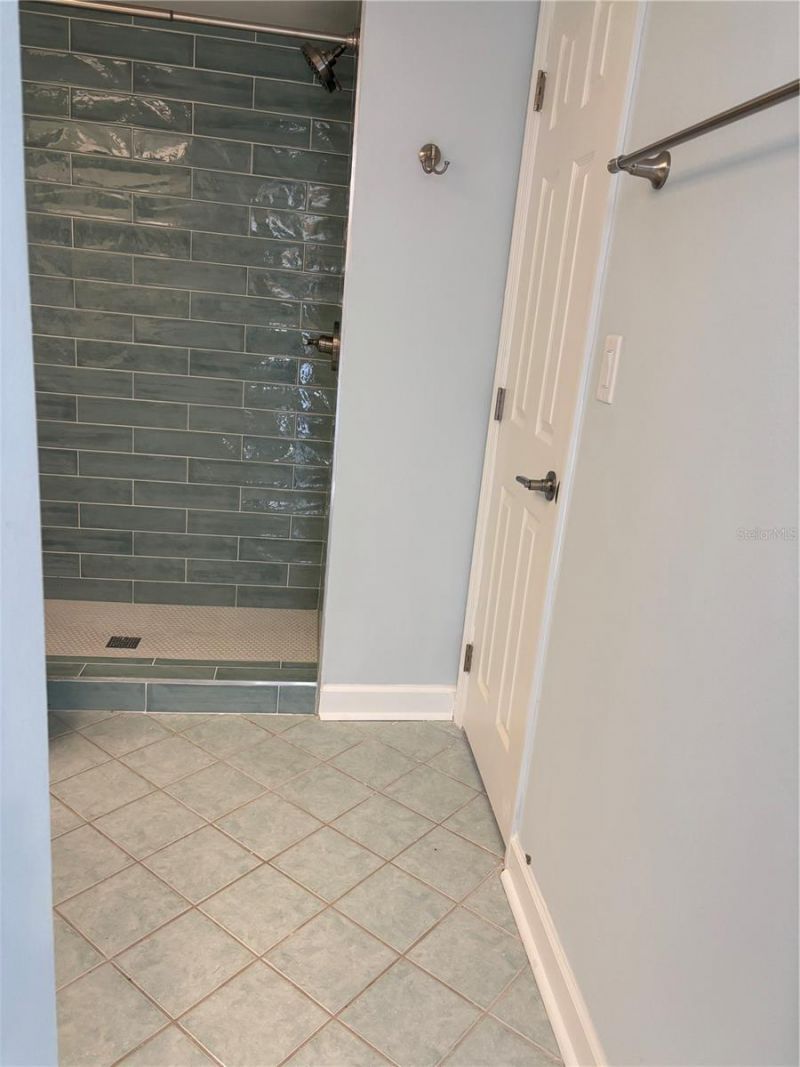 4725 Cove Circle, Unit 104, Madeira Beach, FL 33708 Photo