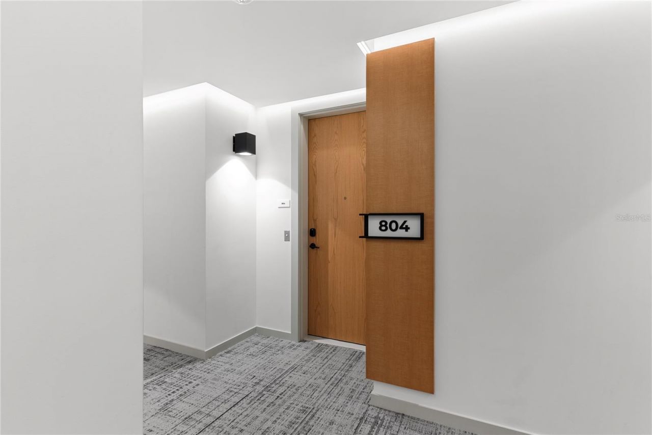 777 3rd Avenue N, Unit 804, Saint Petersburg, FL 33701 Photo