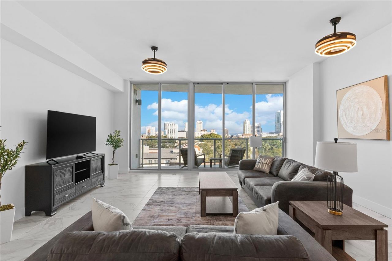 777 3rd Avenue N, Unit 804, Saint Petersburg, FL 33701 Photo