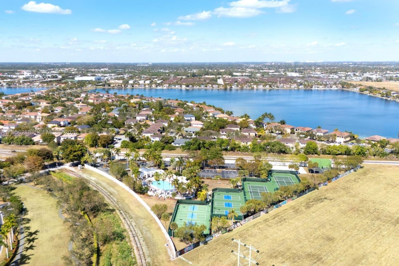 13116 SW 136th Ter, Miami, FL 33186 Photo