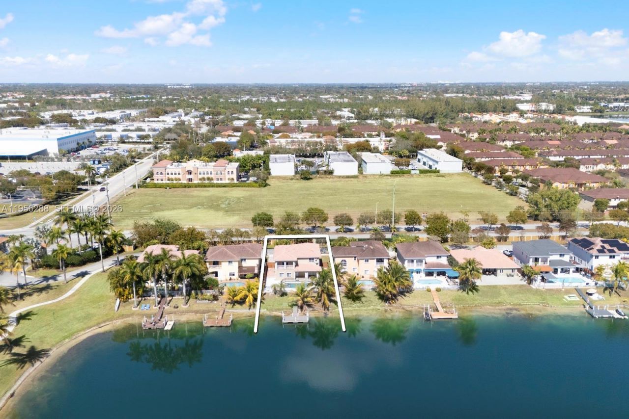 13116 SW 136th Ter, Miami, FL 33186 Photo