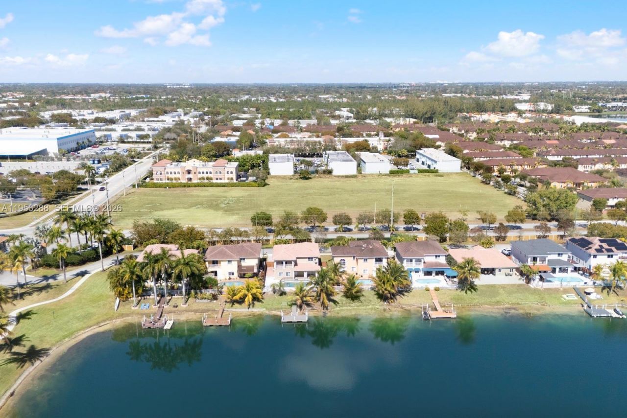 13116 SW 136th Ter, Miami, FL 33186 Photo