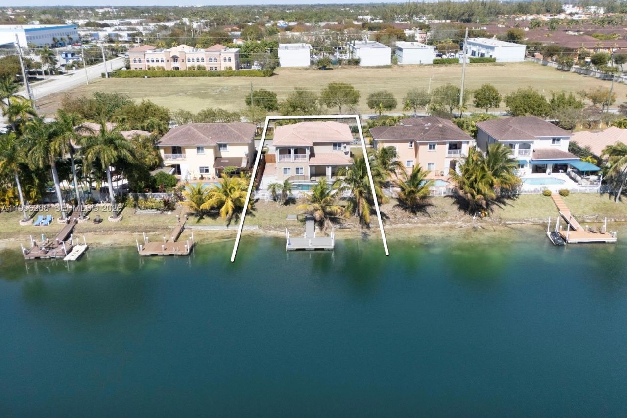 13116 SW 136th Ter, Miami, FL 33186 Photo