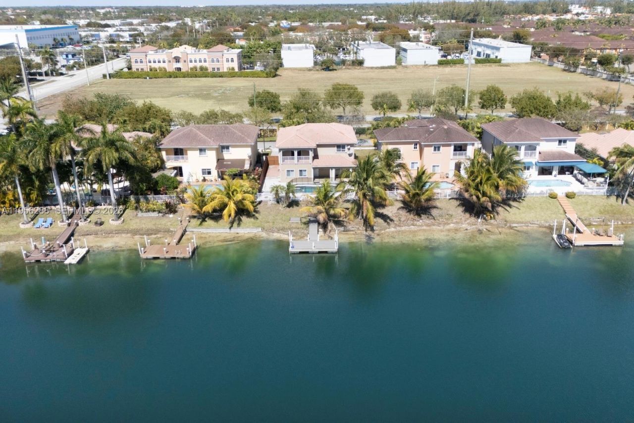 13116 SW 136th Ter, Miami, FL 33186 Photo