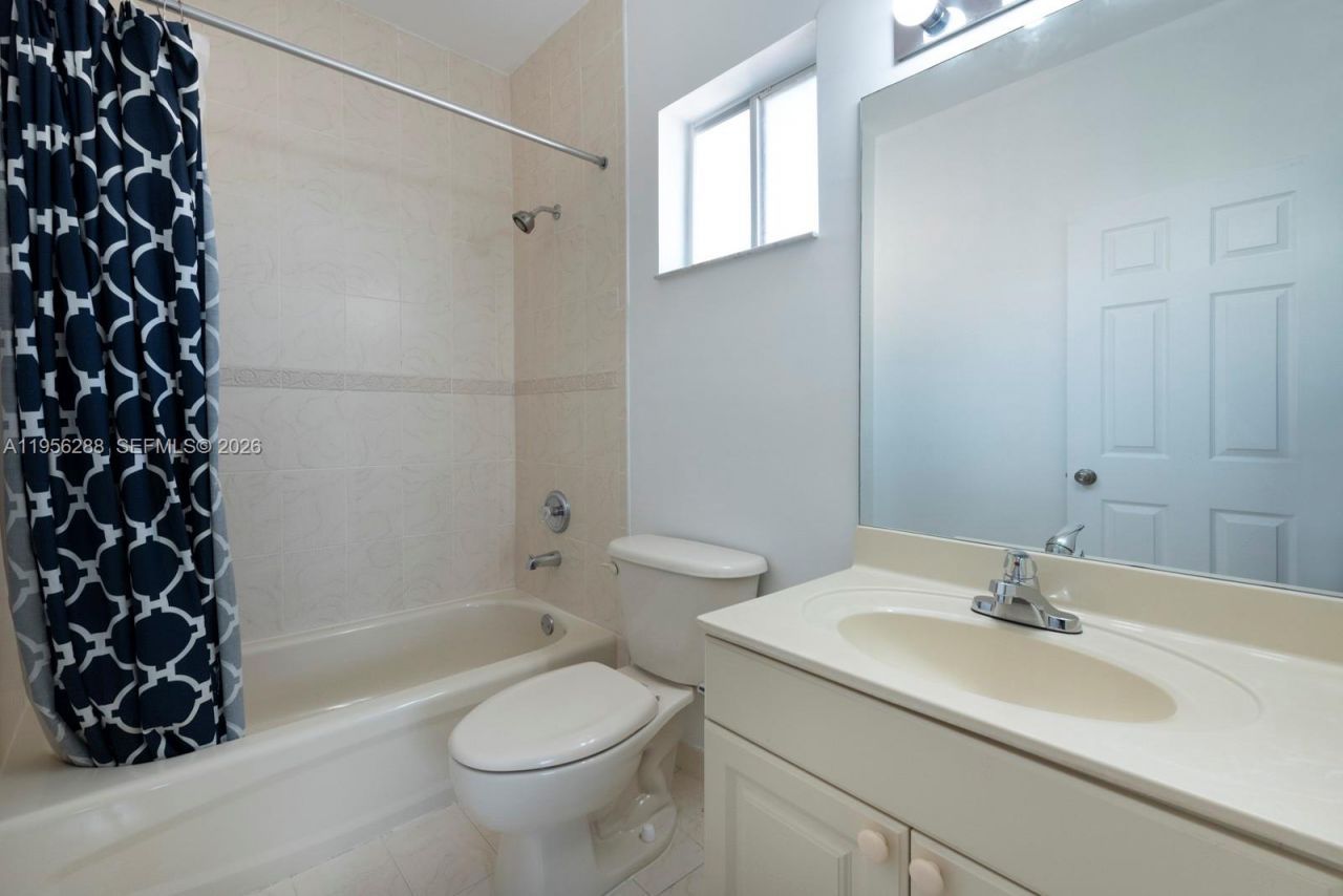 13116 SW 136th Ter, Miami, FL 33186 Photo