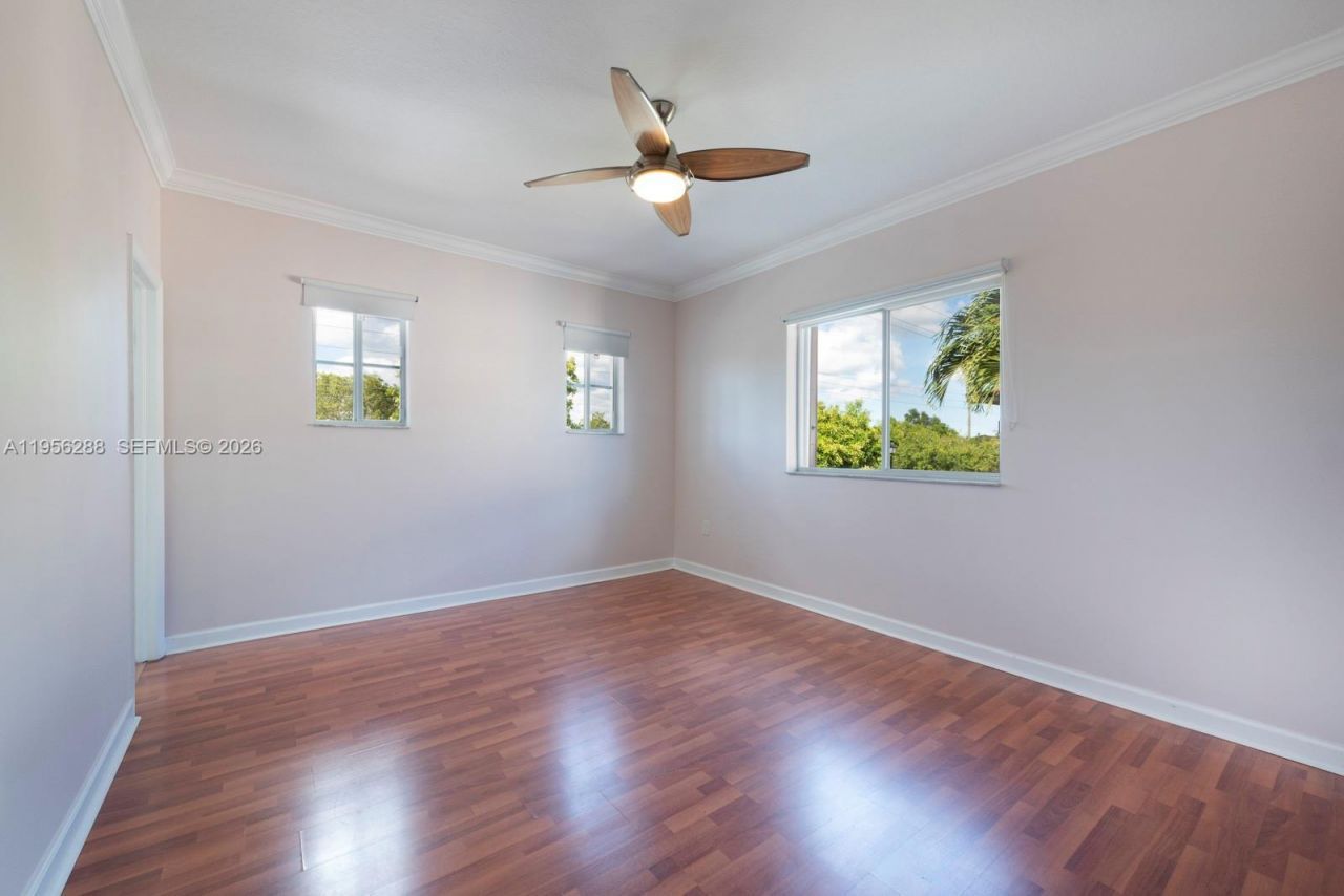 13116 SW 136th Ter, Miami, FL 33186 Photo