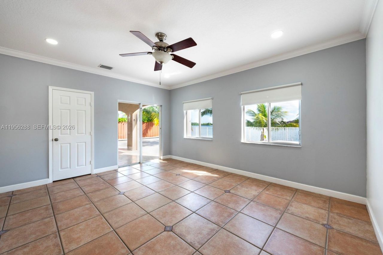 13116 SW 136th Ter, Miami, FL 33186 Photo