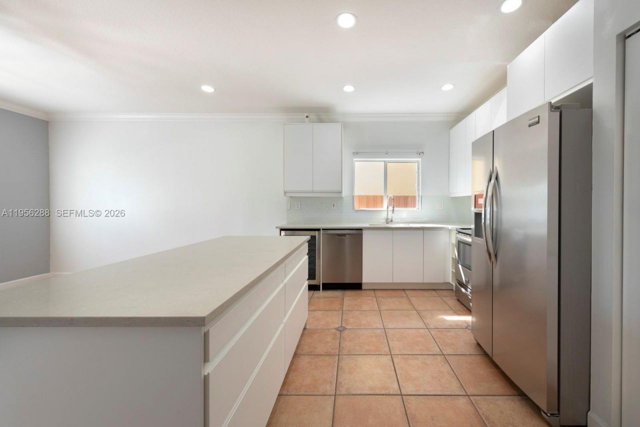 13116 SW 136th Ter, Miami, FL 33186 Photo