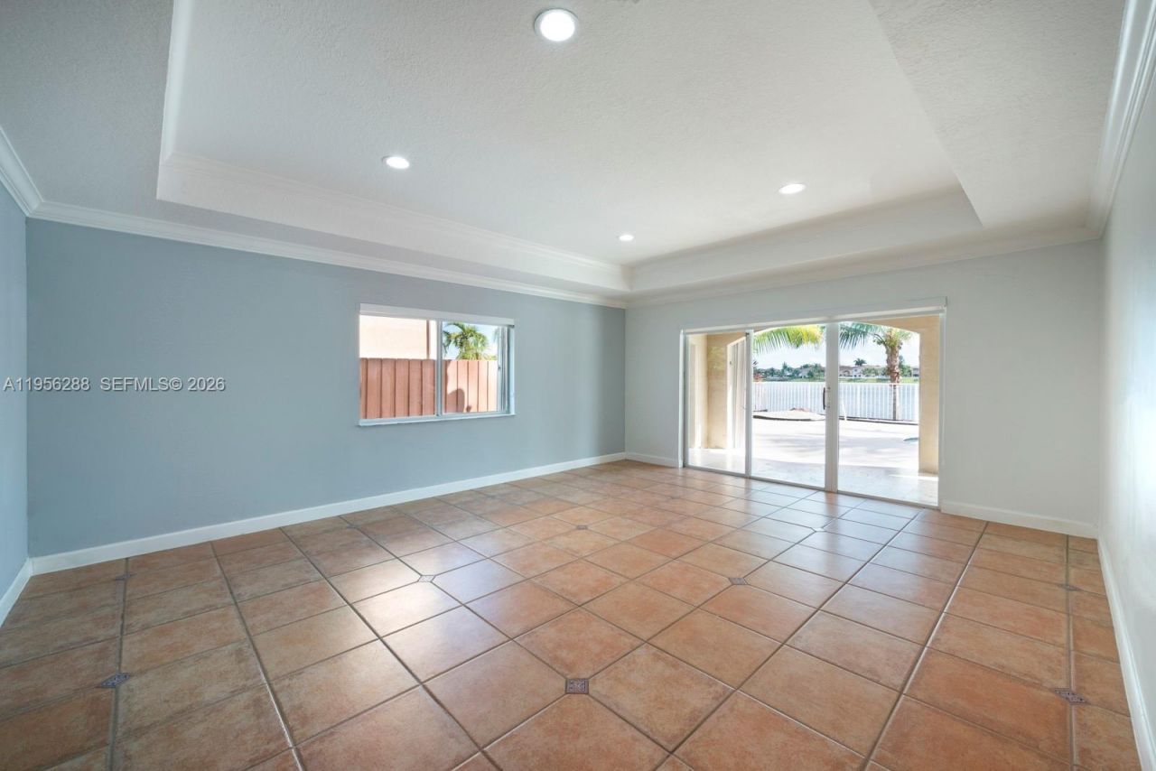 13116 SW 136th Ter, Miami, FL 33186 Photo