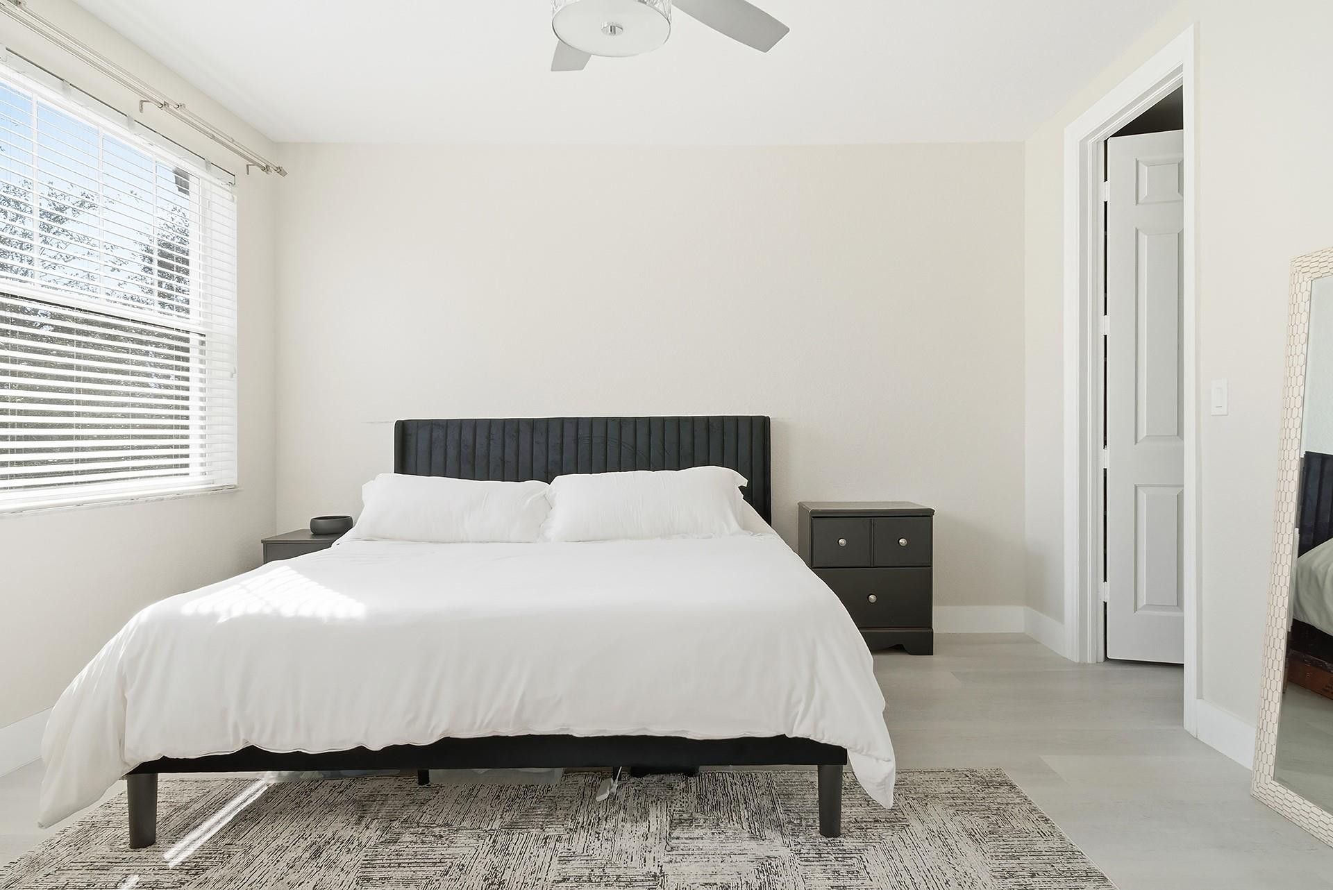 750 Millbrae Ct, Unit 4, West Palm Beach, FL 33401 Photo