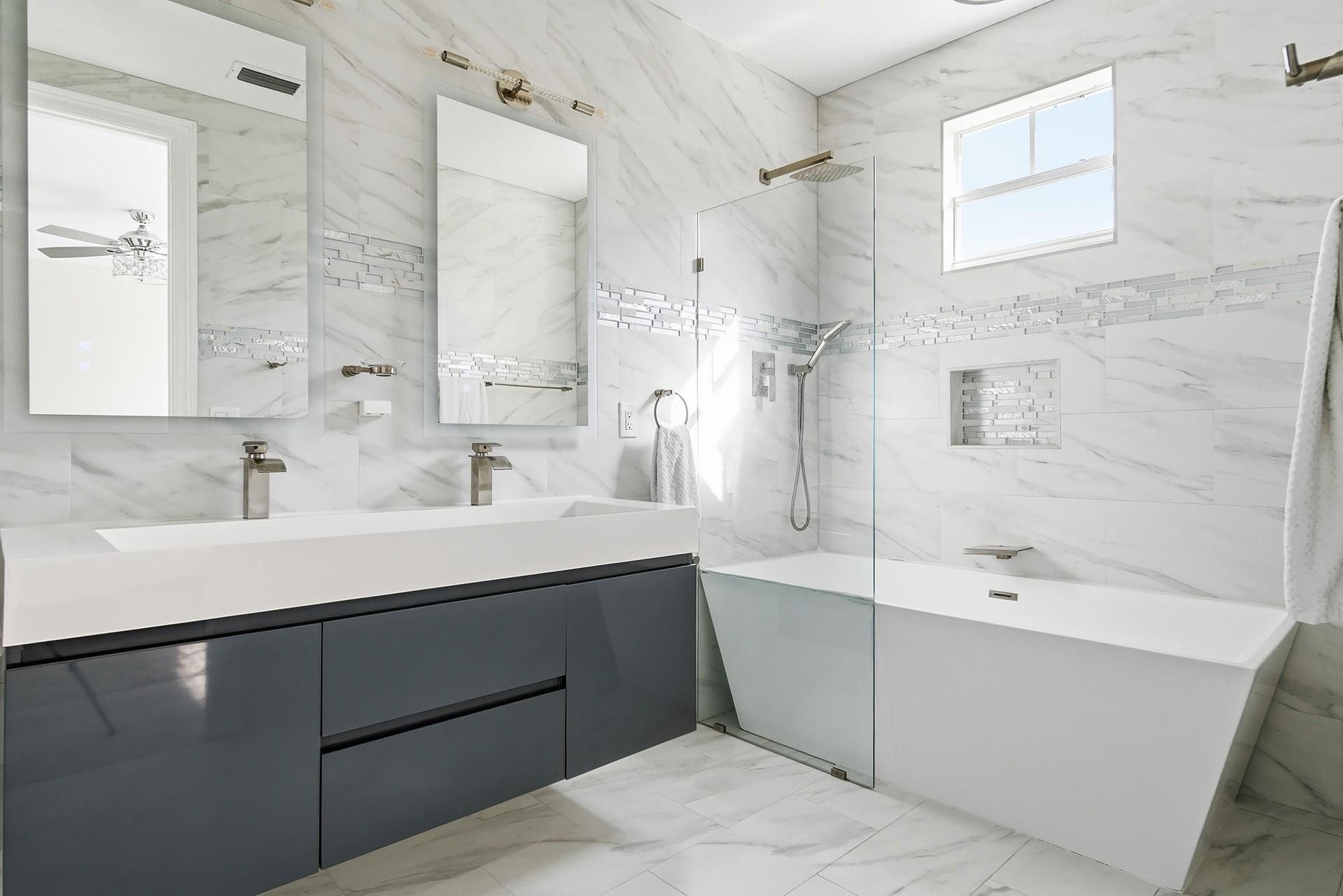 750 Millbrae Ct, Unit 4, West Palm Beach, FL 33401 Photo