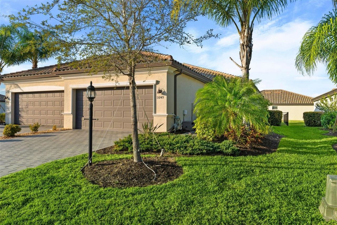 15949 Clear Skies Place, Bradenton, FL 34211 Photo