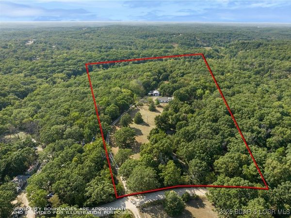 1268 Thousand Acres Road, Montreal, MO 65591