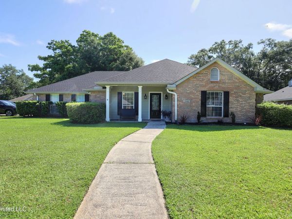 13342 E Carriage Circle, Gulfport, MS 39503