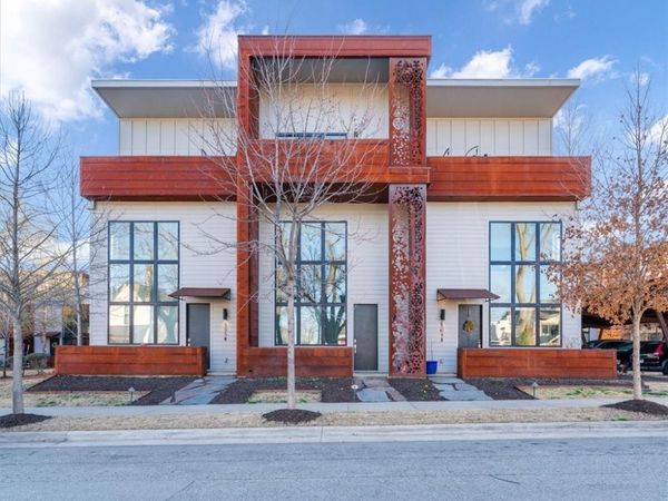 507 SE D Street, Bentonville, AR 72712