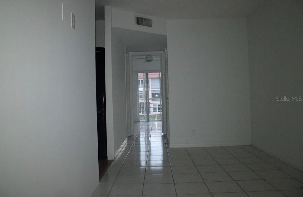 9141 Sunrise Lakes Boulevard, Unit 219, Sunrise, FL 33322 Photo