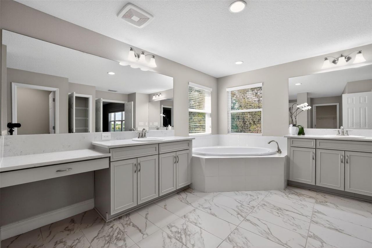 13231 Wildflower Meadow Drive, Riverview, FL 33579 Photo