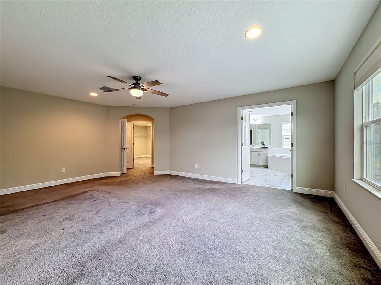 13231 Wildflower Meadow Drive, Riverview, FL 33579 Photo